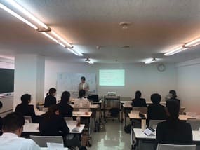 社会人らしさって何？マナー研修で実感