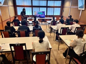 猛暑にも負けず！8社を巡る企業見学