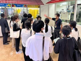 猛暑にも負けず！8社を巡る企業見学