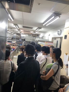 猛暑にも負けず！8社を巡る企業見学