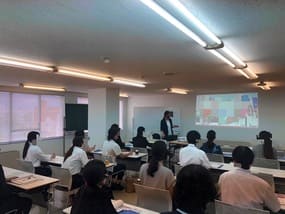 猛暑にも負けず！8社を巡る企業見学