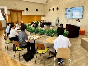 猛暑にも負けず！8社を巡る企業見学