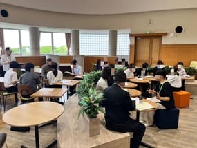 猛暑にも負けず！8社を巡る企業見学